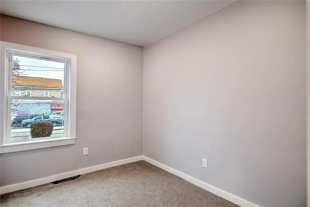 515 Plainfield Street Providence RI 02909