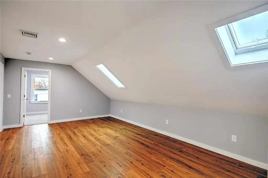 515 Plainfield Street Providence RI 02909