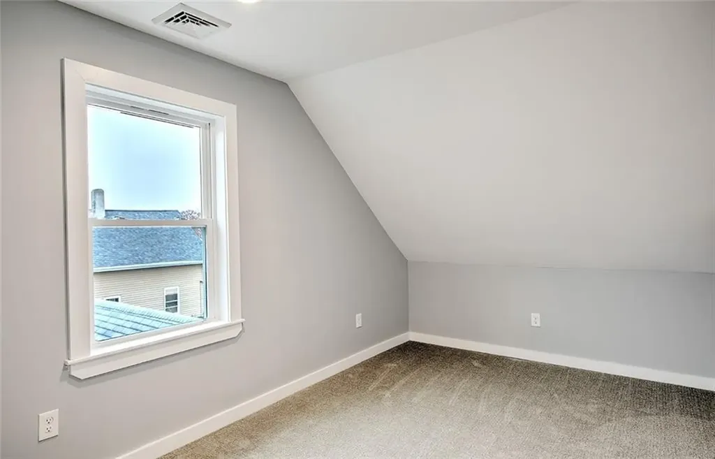 515 Plainfield Street Providence RI 02909
