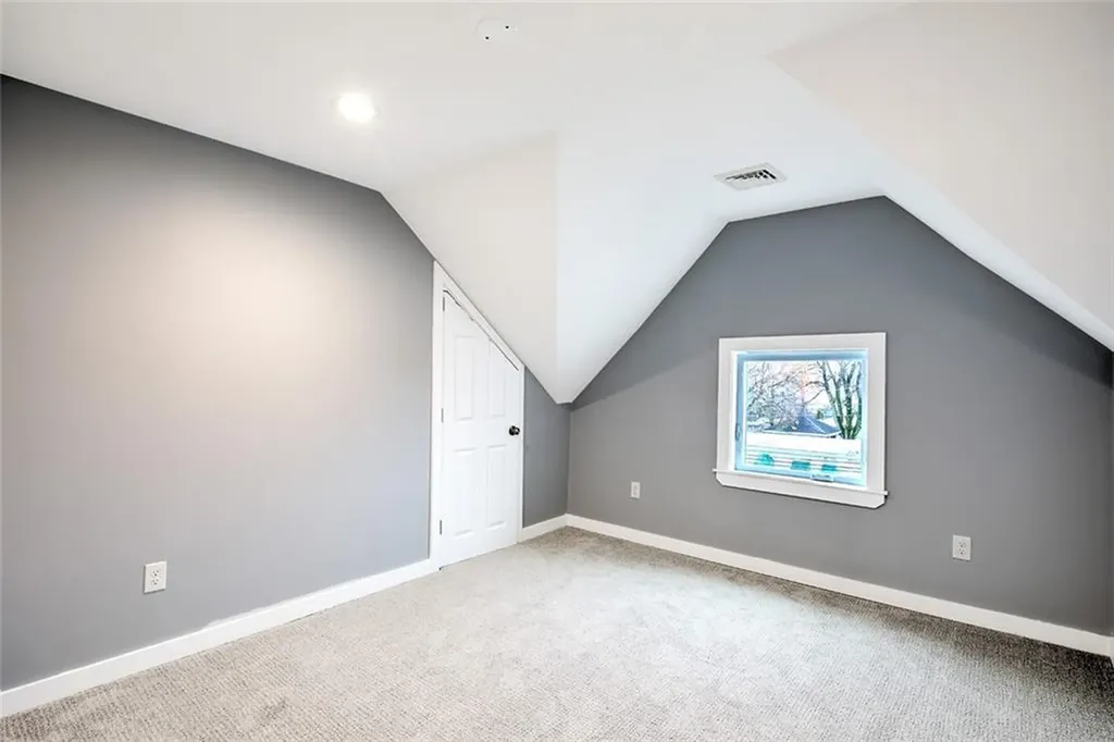 515 Plainfield Street Providence RI 02909