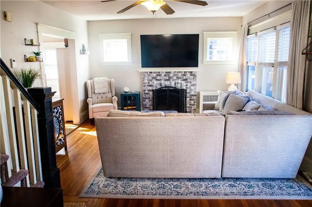 96 Ferncrest Avenue Cranston RI 02905