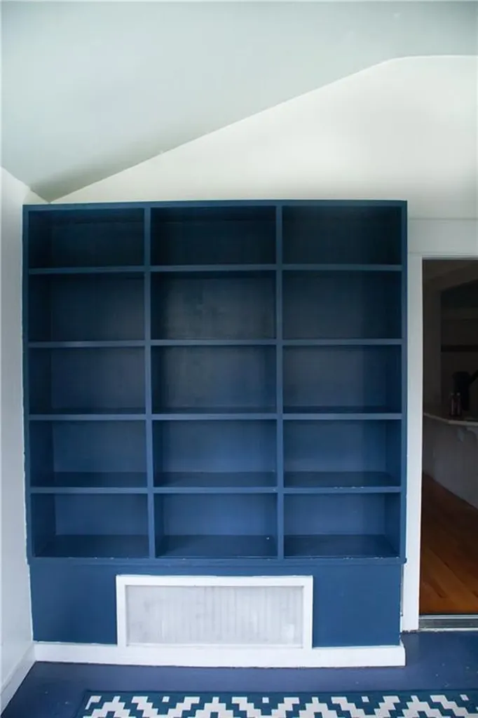 96 Ferncrest Avenue Cranston RI 02905