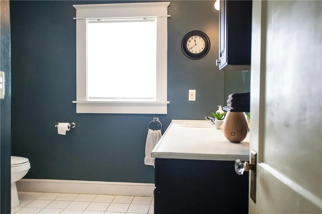 96 Ferncrest Avenue Cranston RI 02905