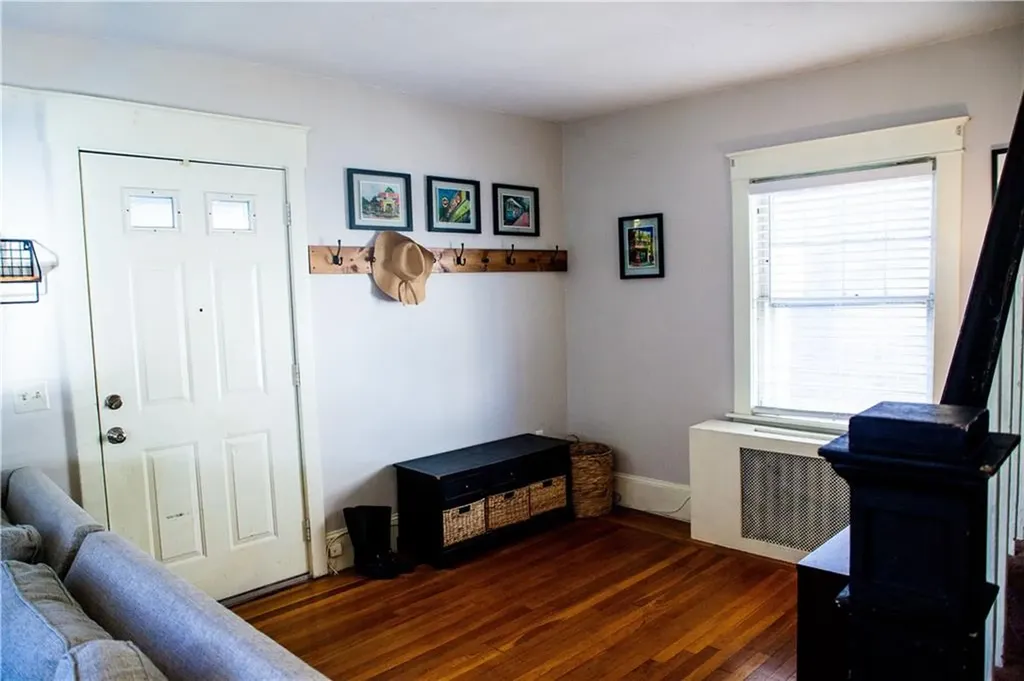 96 Ferncrest Avenue Cranston RI 02905