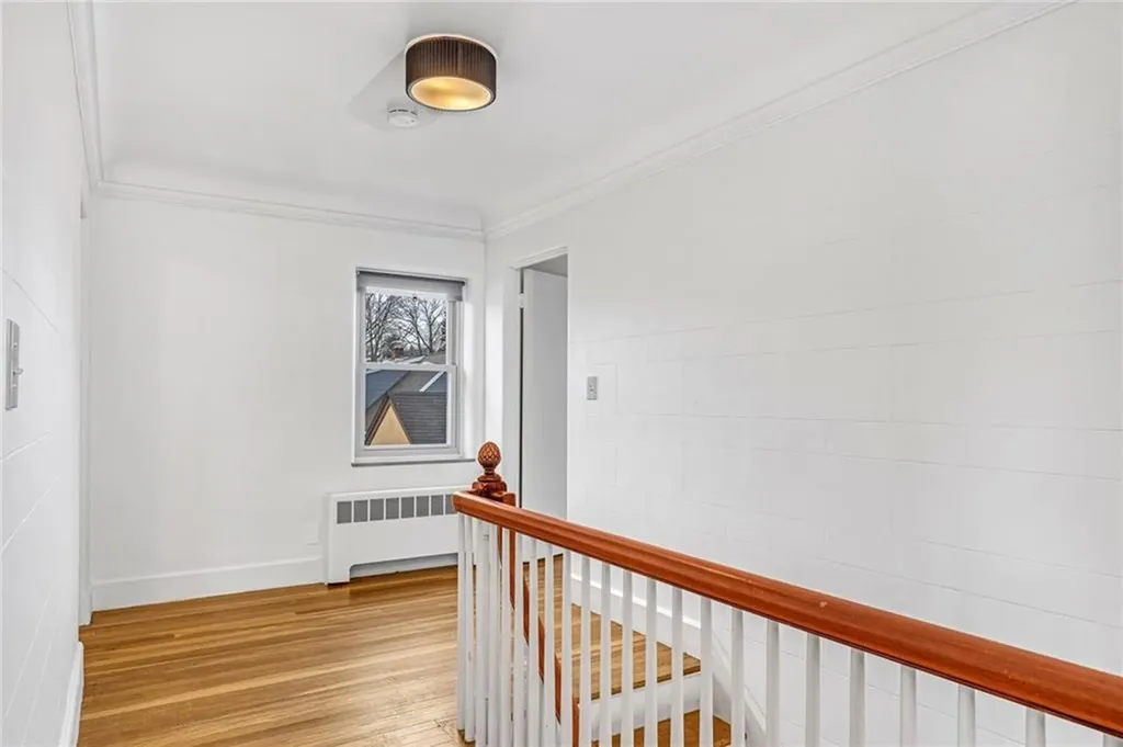 66 Minto Street Providence RI 02908