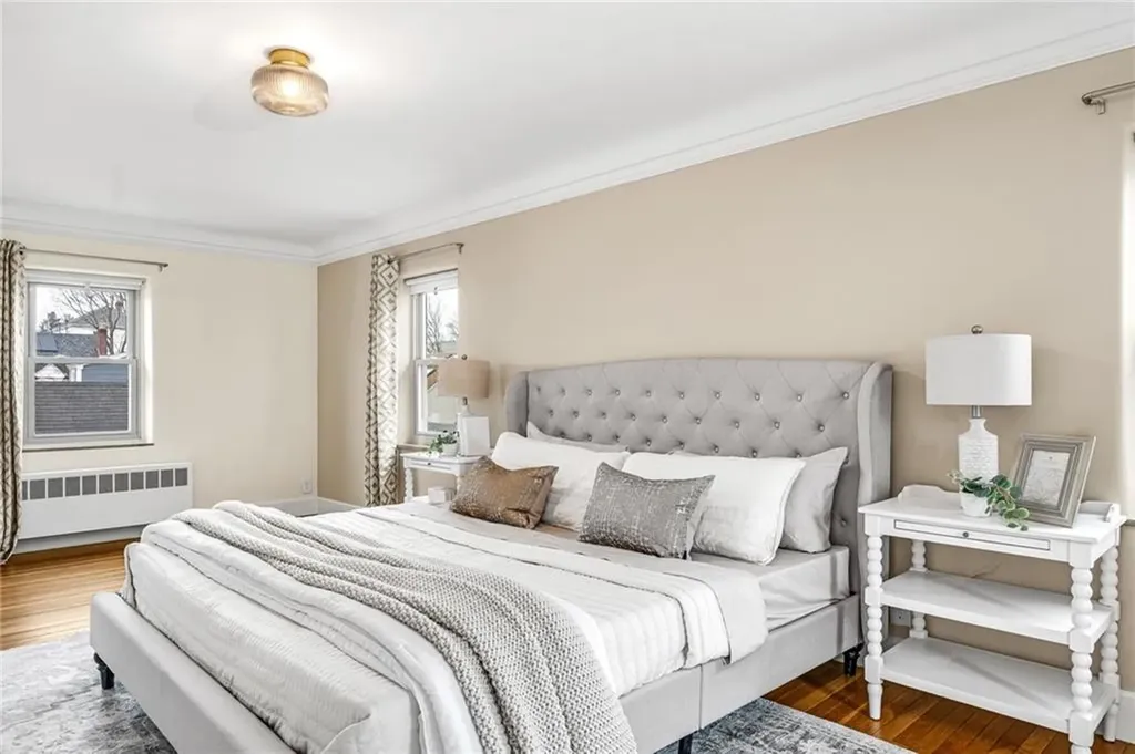 66 Minto Street Providence RI 02908