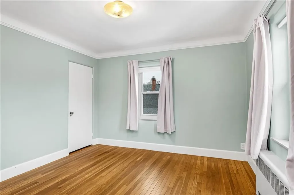 66 Minto Street Providence RI 02908