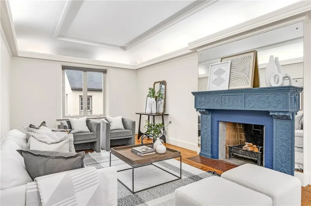 66 Minto Street Providence RI 02908