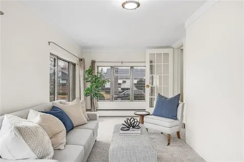 66 Minto Street Providence RI 02908