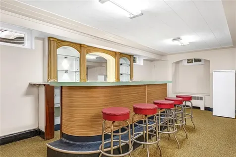 66 Minto Street Providence RI 02908