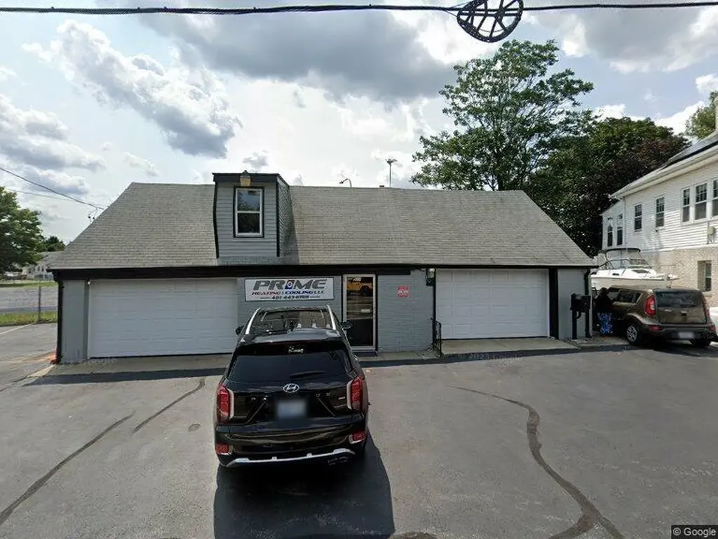 517 Niantic Avenue Cranston RI 02910