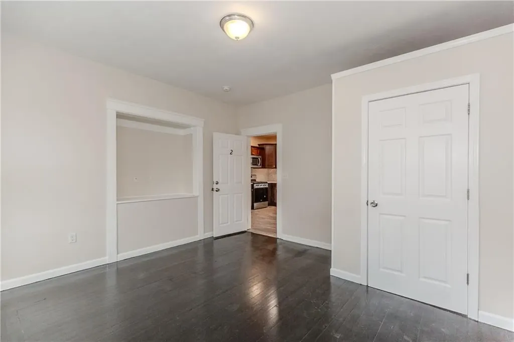 172 Oakland Avenue Providence RI 02908