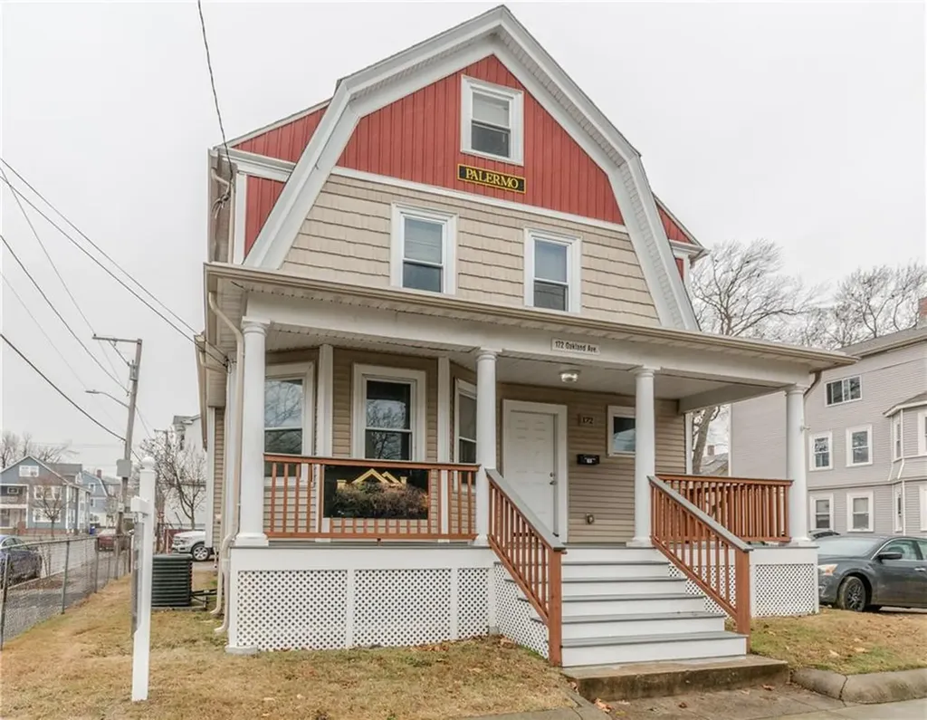 172 Oakland Avenue Providence RI 02908