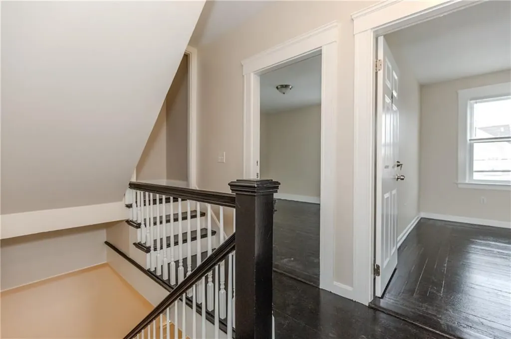 172 Oakland Avenue Providence RI 02908