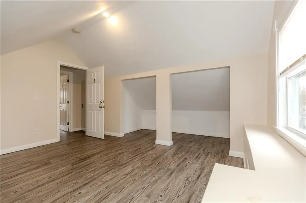 172 Oakland Avenue Providence RI 02908