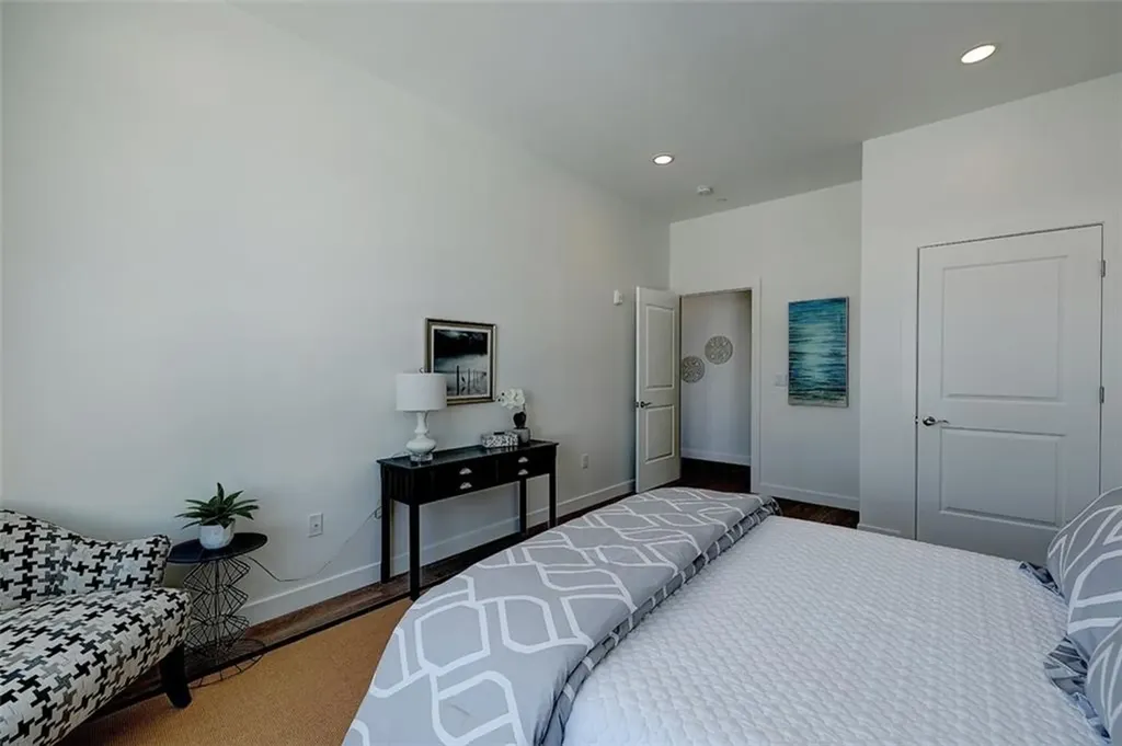 30 Veterans Memorial Parkway East Providence RI 02914