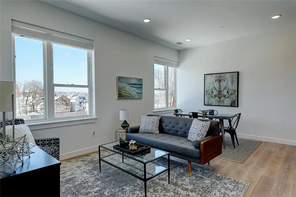 30 Veterans Memorial Parkway East Providence RI 02914