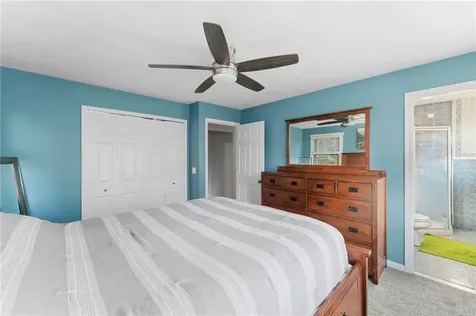 21 Urban Avenue Warwick RI 02888