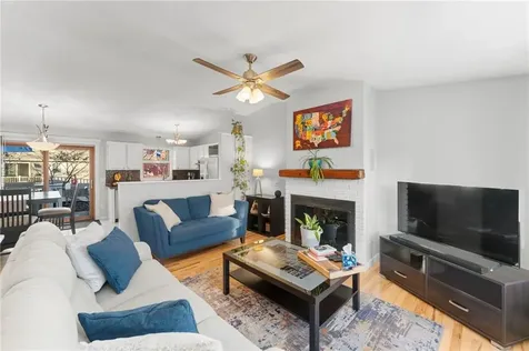 21 Urban Avenue Warwick RI 02888