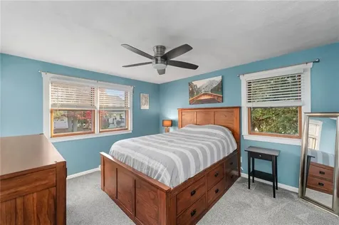 21 Urban Avenue Warwick RI 02888