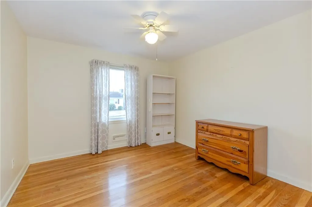 104 Howland Avenue East Providence RI 02914