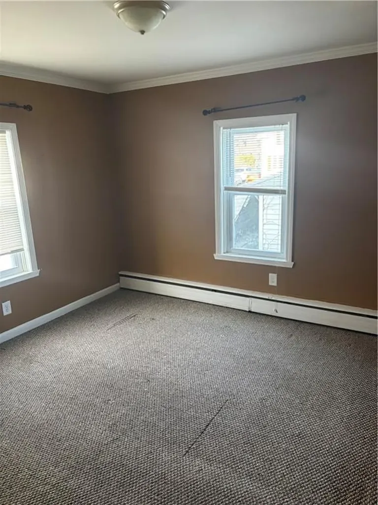 58 N Phillips Street East Providence RI 02914