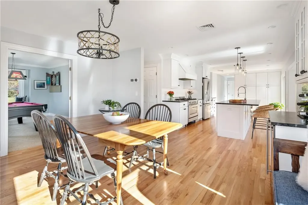 65 Raymond Drive Portsmouth RI 02871