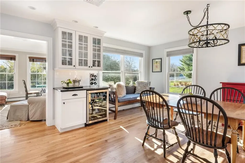 65 Raymond Drive Portsmouth RI 02871