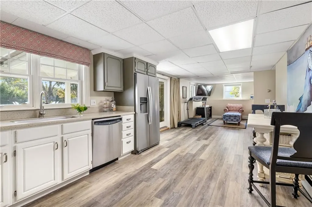 65 Raymond Drive Portsmouth RI 02871