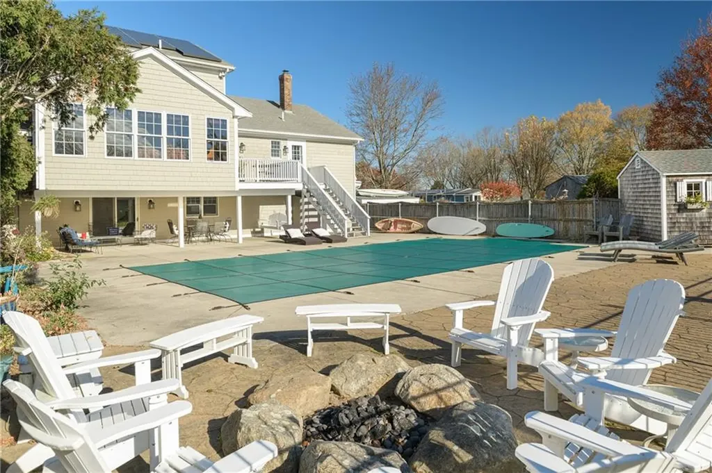 65 Raymond Drive Portsmouth RI 02871