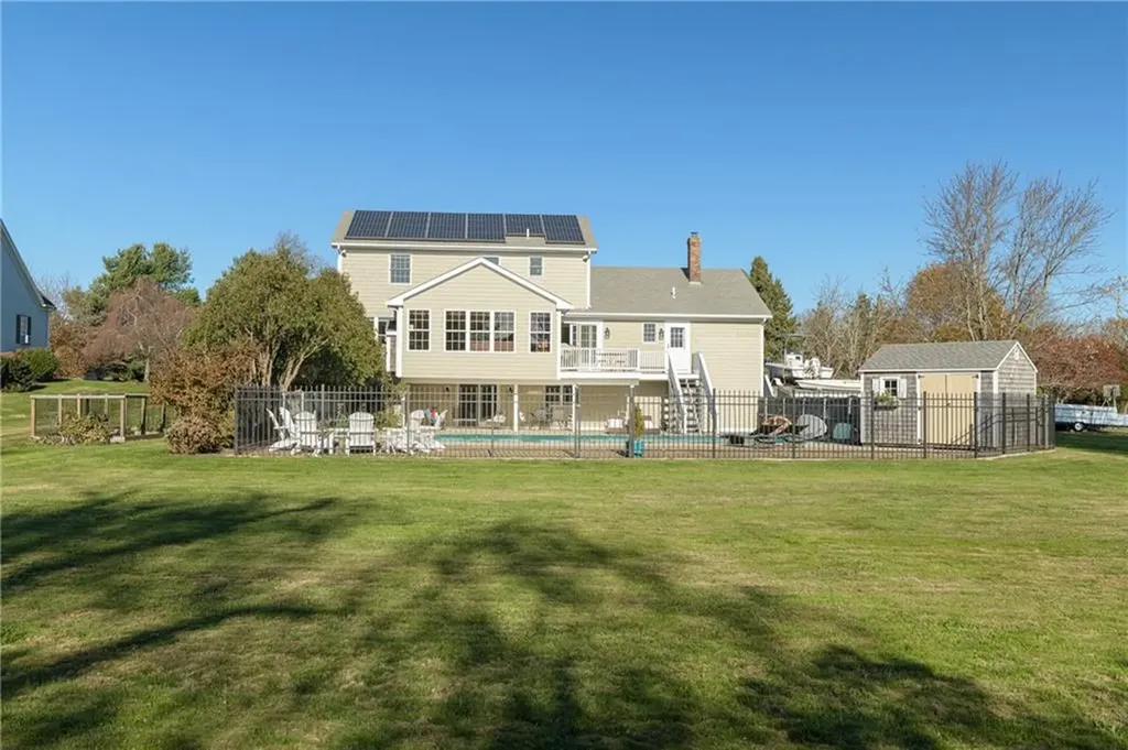 65 Raymond Drive Portsmouth RI 02871