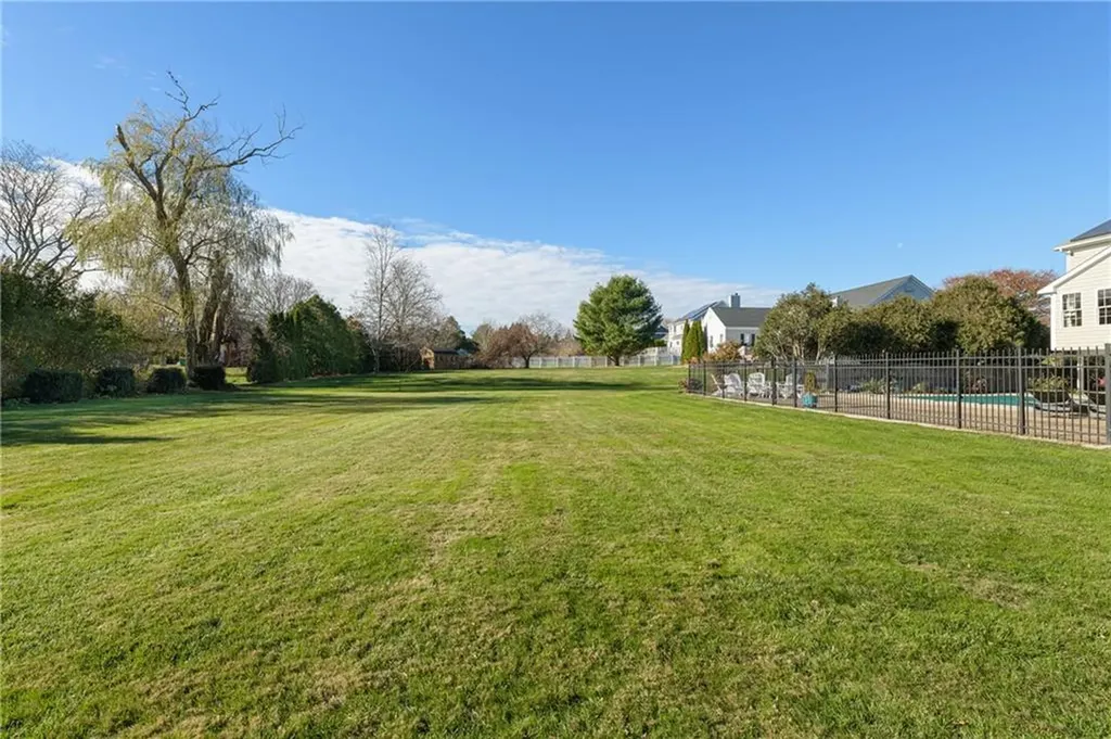 65 Raymond Drive Portsmouth RI 02871
