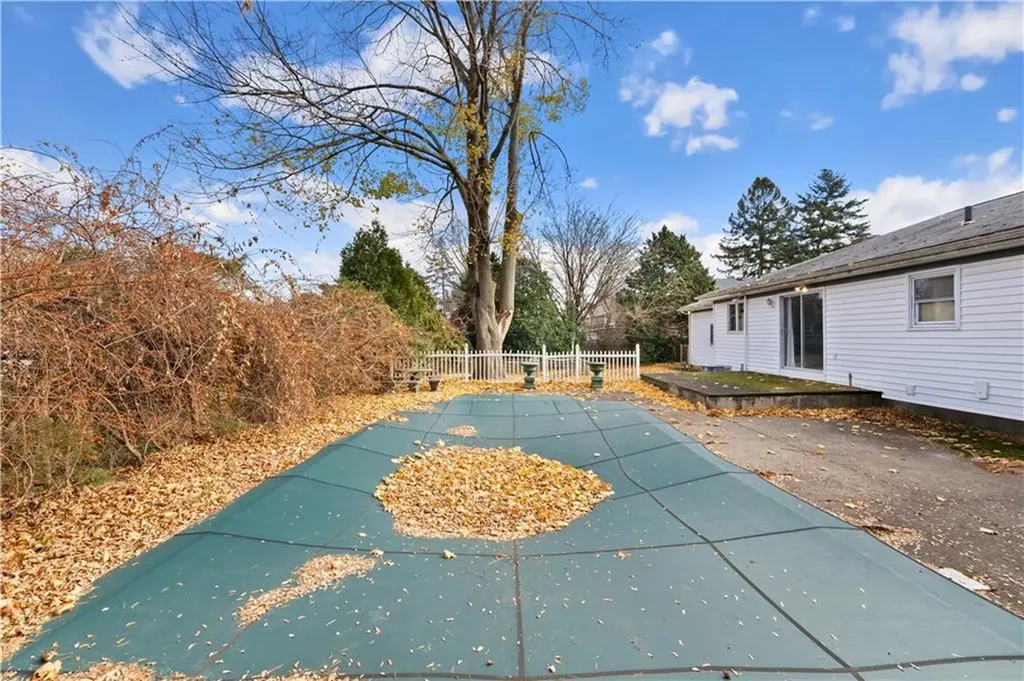 9 Florence Street North Providence RI 02904