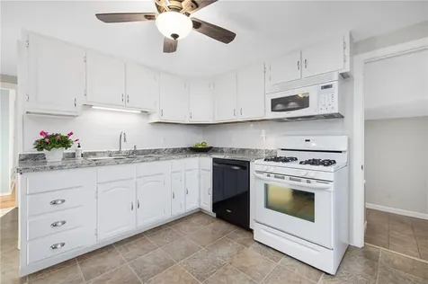 169 Bartlett Drive Warwick RI 02886