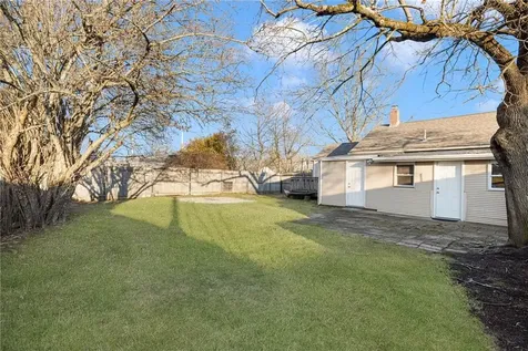 169 Bartlett Drive Warwick RI 02886