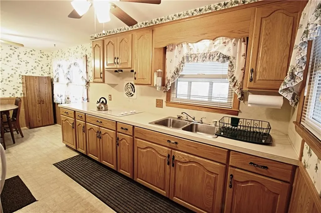 126 Almy Street Warwick RI 02886