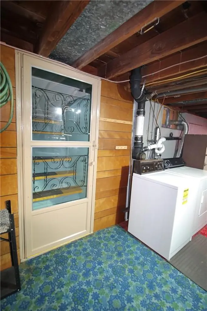 126 Almy Street Warwick RI 02886