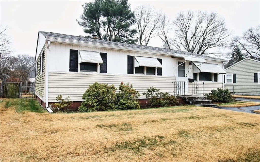 126 Almy Street Warwick RI 02886