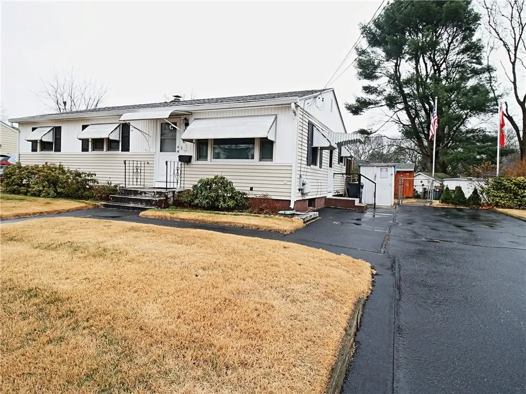 126 Almy Street Warwick RI 02886