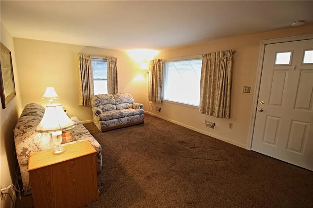 126 Almy Street Warwick RI 02886