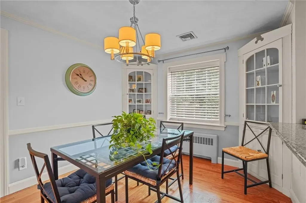 372 Manor Drive Warwick RI 02888
