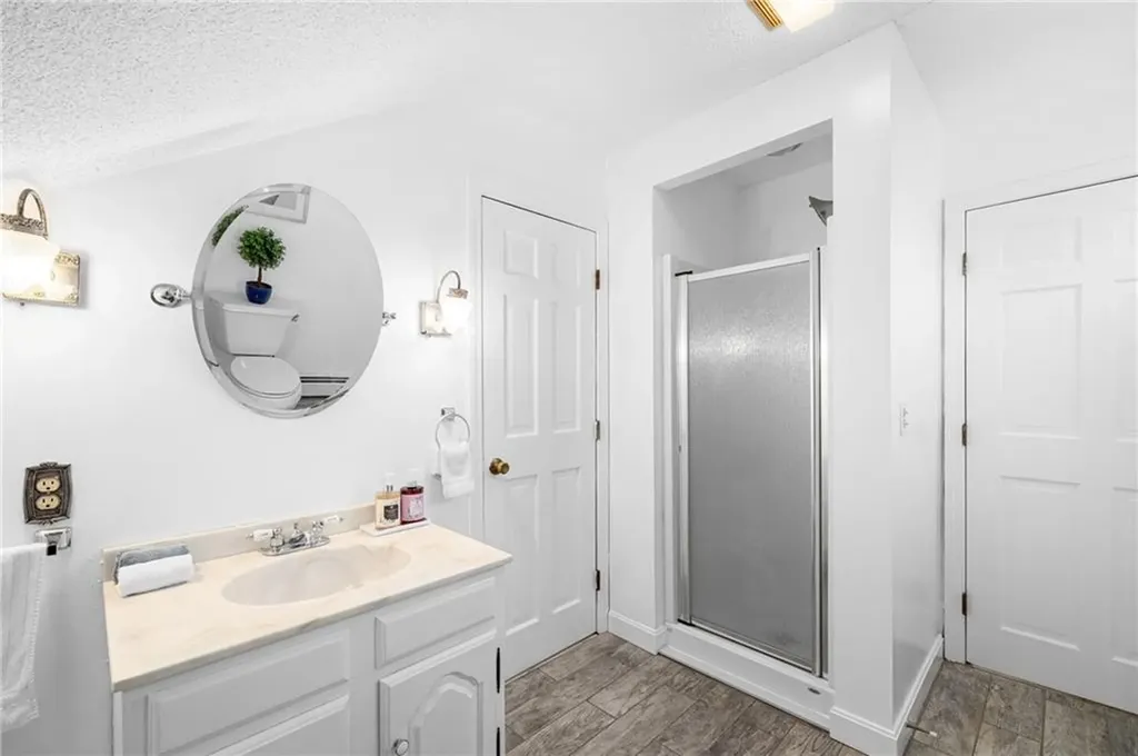 2 Palmer Street Barrington RI 02806