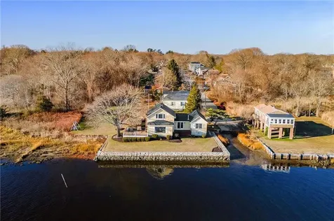 2 Palmer Street Barrington RI 02806