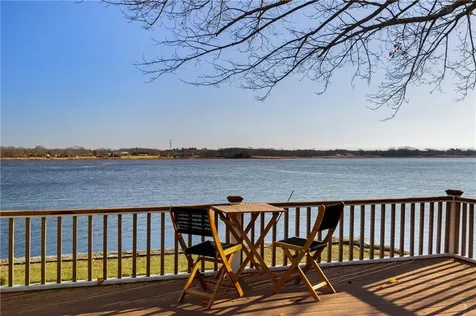 2 Palmer Street Barrington RI 02806