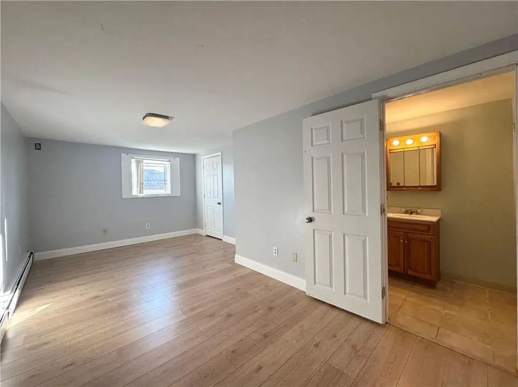 20 Hurdis Street North Providence RI 02904