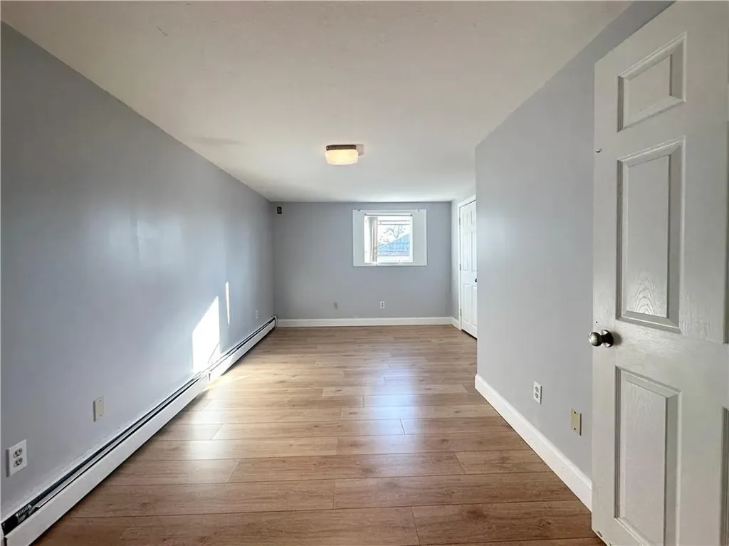 20 Hurdis Street North Providence RI 02904