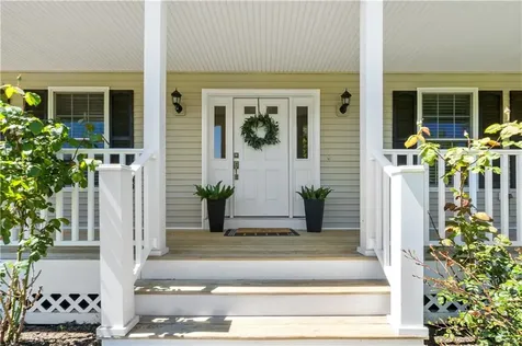 23 Teaberry Drive Lane Tiverton RI 02878