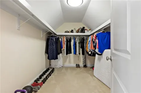 23 Teaberry Drive Lane Tiverton RI 02878