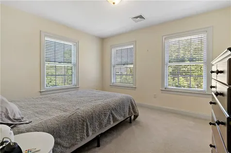 23 Teaberry Drive Lane Tiverton RI 02878