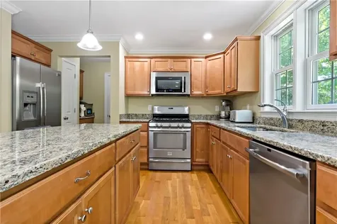 23 Teaberry Drive Lane Tiverton RI 02878